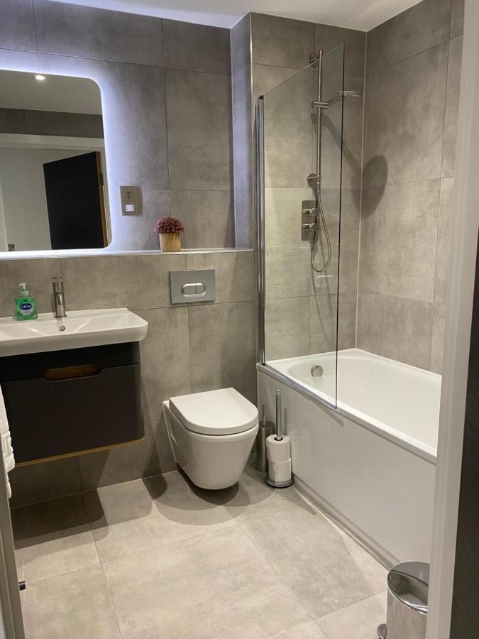 Icona - Brand New City Centre Apartment ヨーク エクステリア 写真
