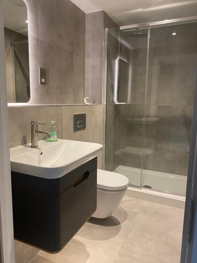 Icona - Brand New City Centre Apartment ヨーク エクステリア 写真